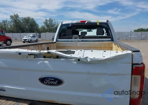 2017 Ford F250 Xlt from USA, damaged, VIN 1FT7W2BT5HED59312